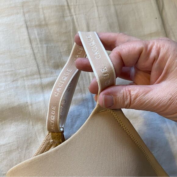 Cacique Nude Seamless Underwire Bra 46DD lightly lined Tshirt everyday smooth - Picture 4 of 8